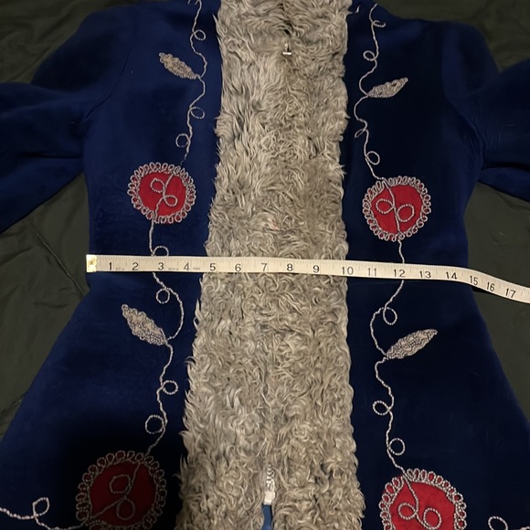 Vintage 70’s Junior Concept afghan coat - Picture 8 of 14